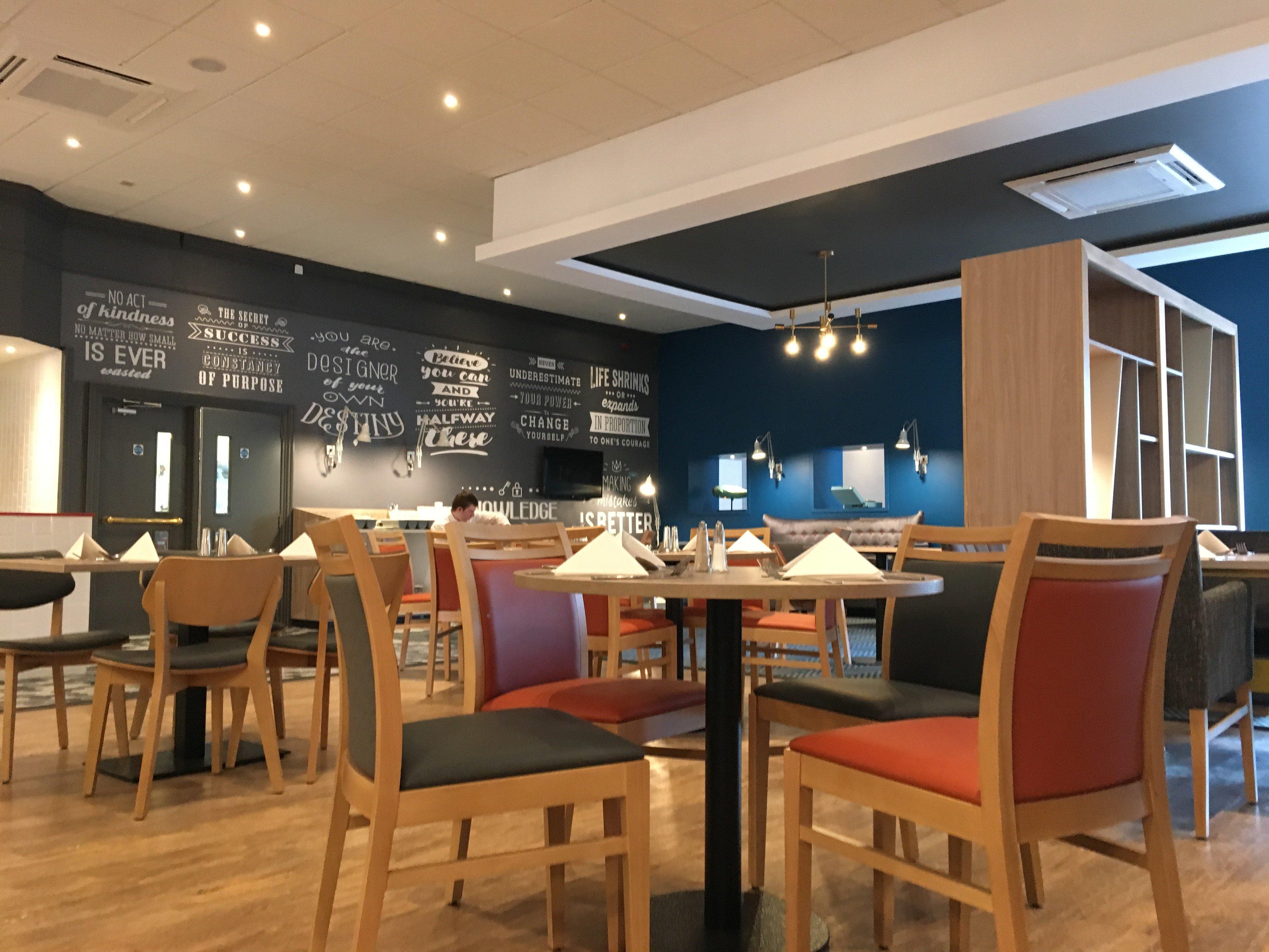 Holiday Inn Norwich North By Ihg NWI Exterior foto